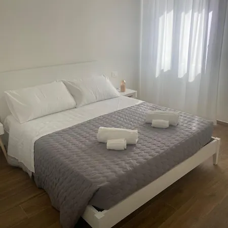 Casa Guvé - Black&white Apartamento Civitanova Marche
