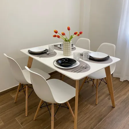 Apartamento Casa Guvé - Black&white Civitanova Marche